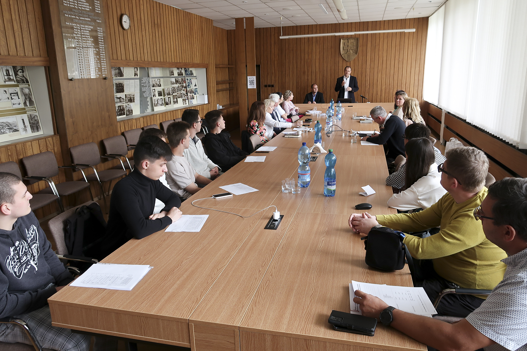 prijímacie pohovory na študijný program Profesijný bakalár